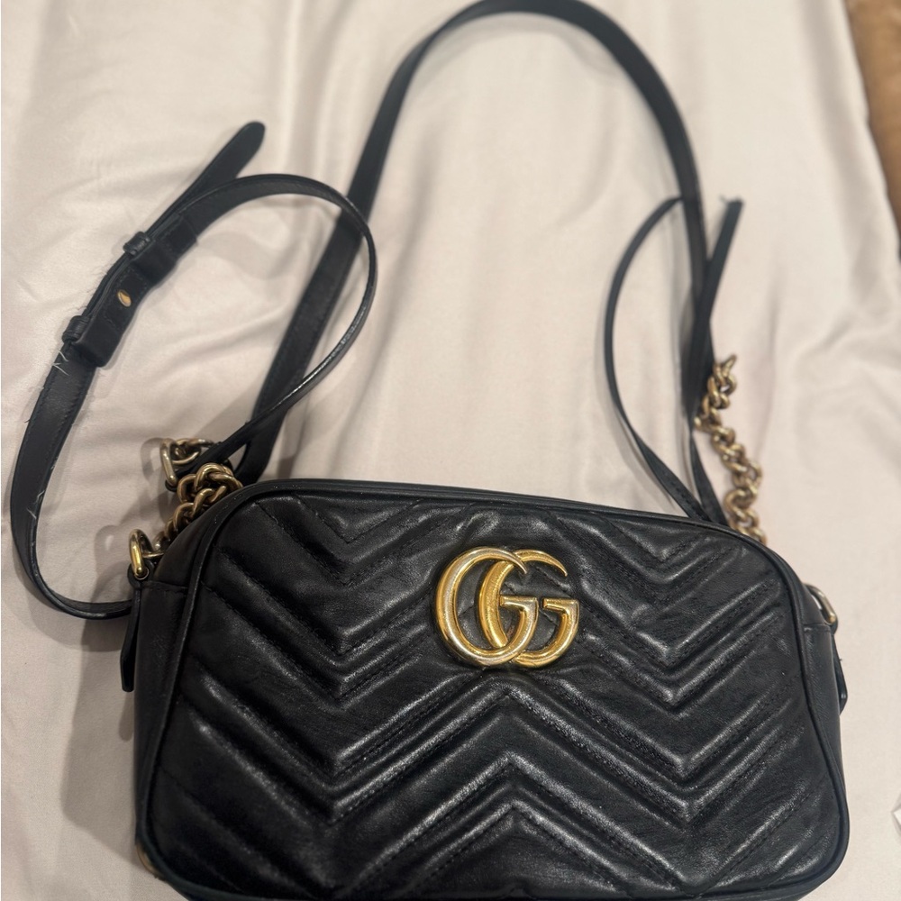 Black Gucci Women's Crossbody Bag